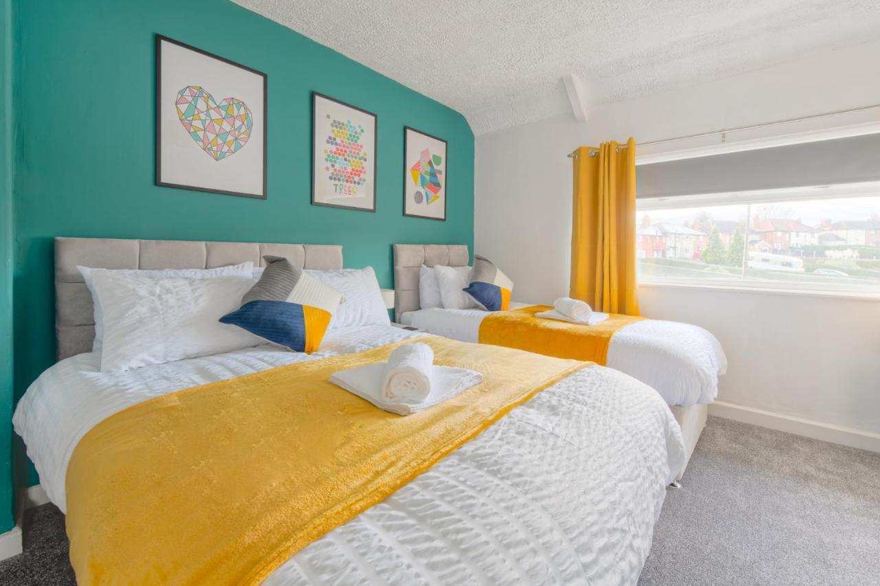 Rookwood House - Spacious Home With Free Parking - Short Stay Leeds Leeds  Ngoại thất bức ảnh