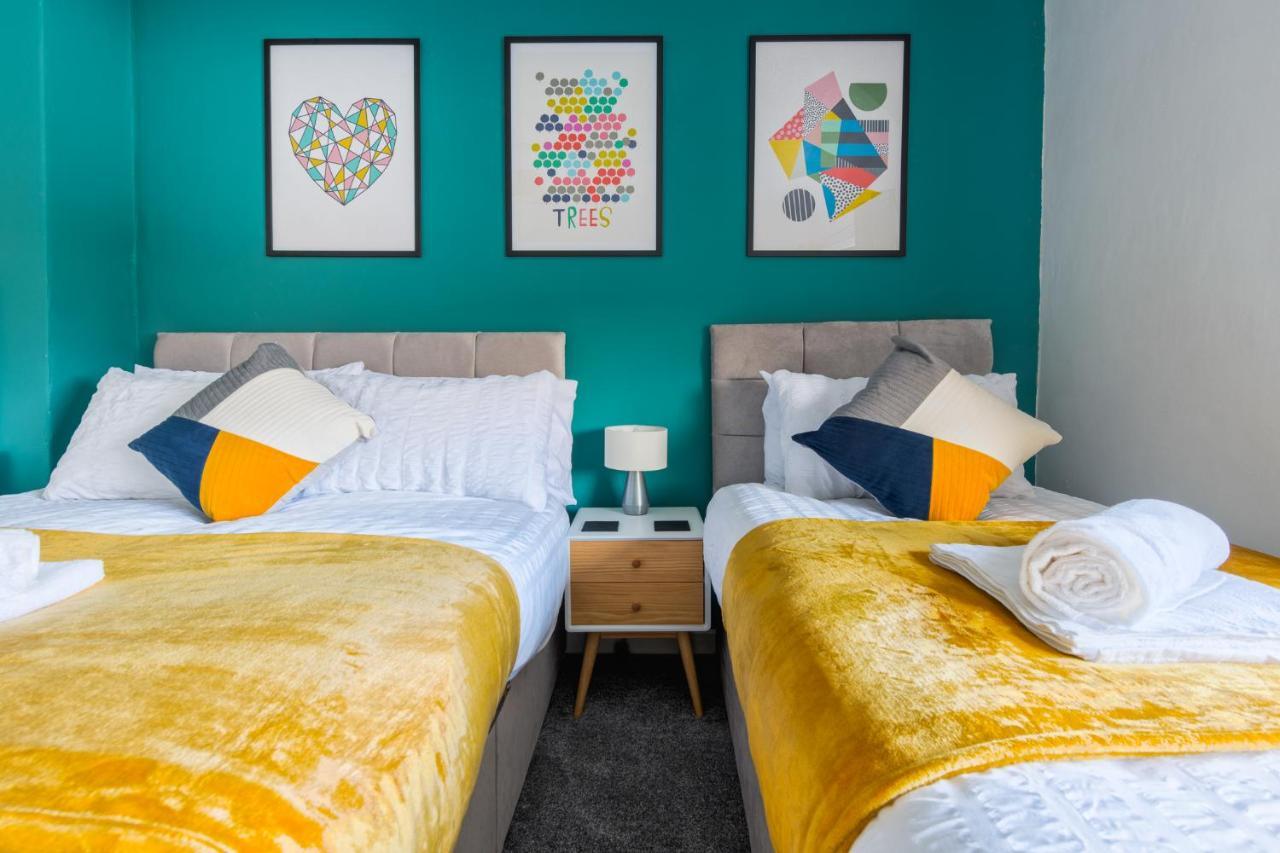 Rookwood House - Spacious Home With Free Parking - Short Stay Leeds Leeds  Ngoại thất bức ảnh