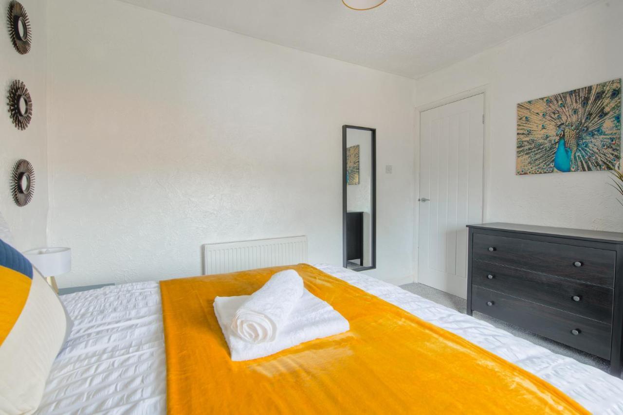 Rookwood House - Spacious Home With Free Parking - Short Stay Leeds Leeds  Ngoại thất bức ảnh