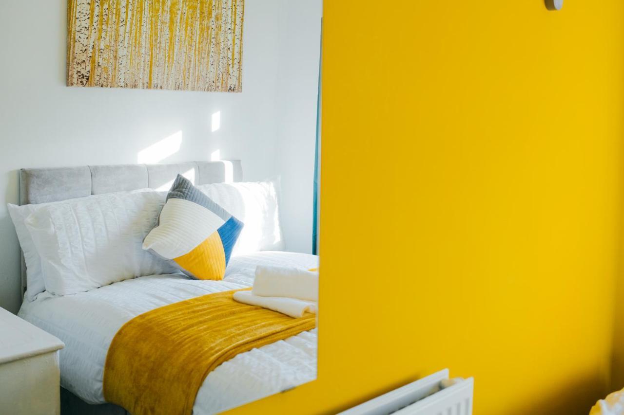 Rookwood House - Spacious Home With Free Parking - Short Stay Leeds Leeds  Ngoại thất bức ảnh